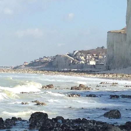 45 Grande Rue Bis * О