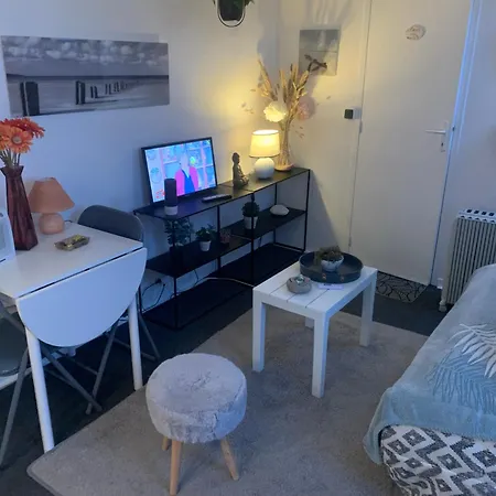 45 Grande Rue Bis Апартаменты